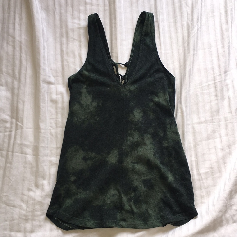 Pink Tank - Picture 2 of 3